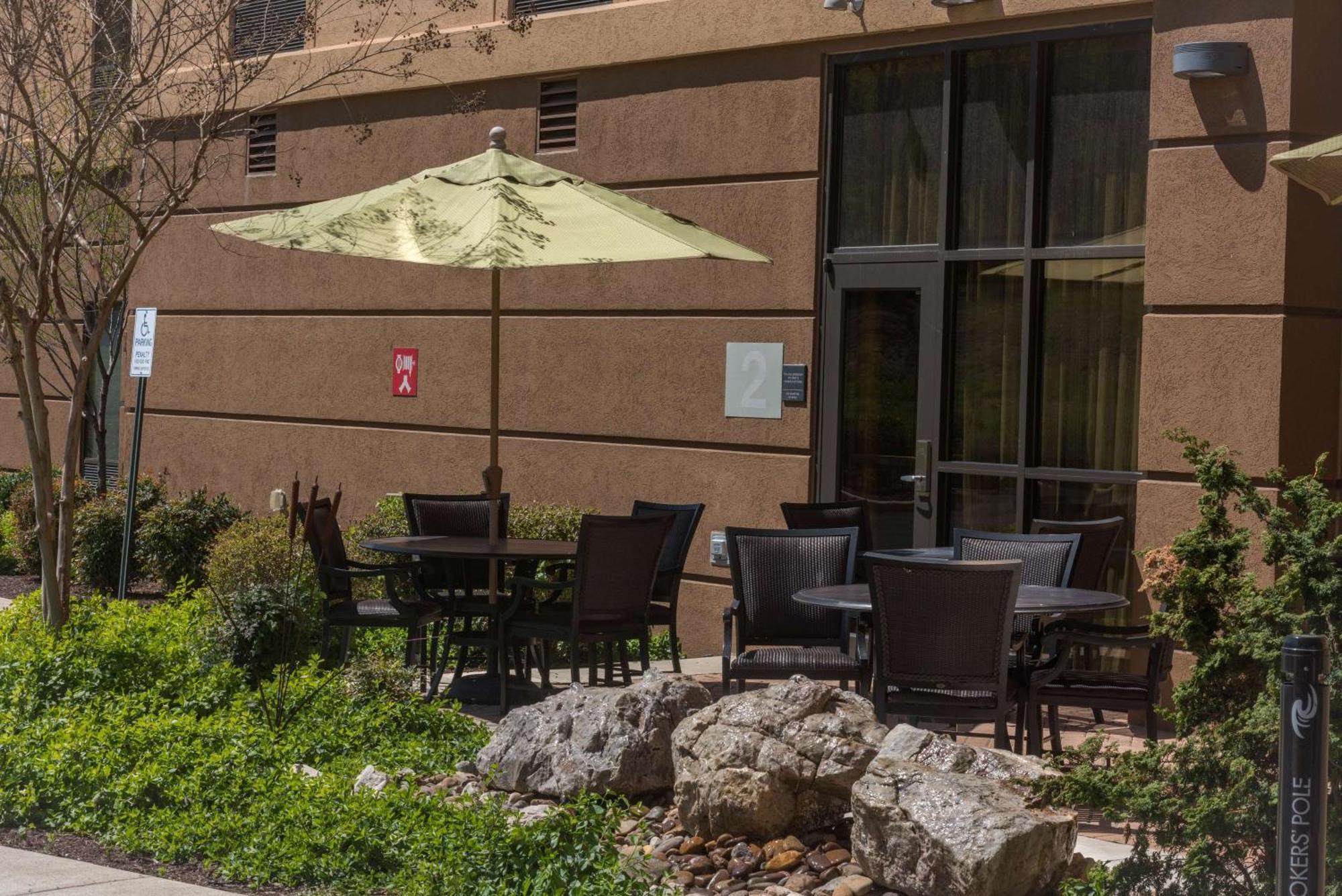 Hampton Inn And Suites Woodstock, Virginia Bagian luar foto