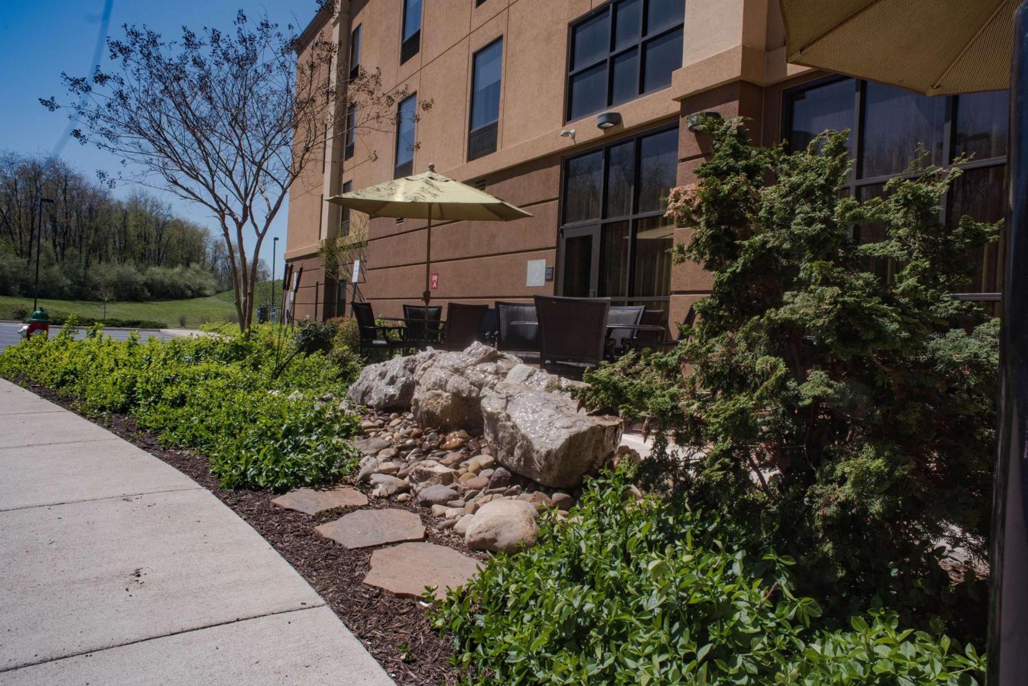 Hampton Inn And Suites Woodstock, Virginia Bagian luar foto